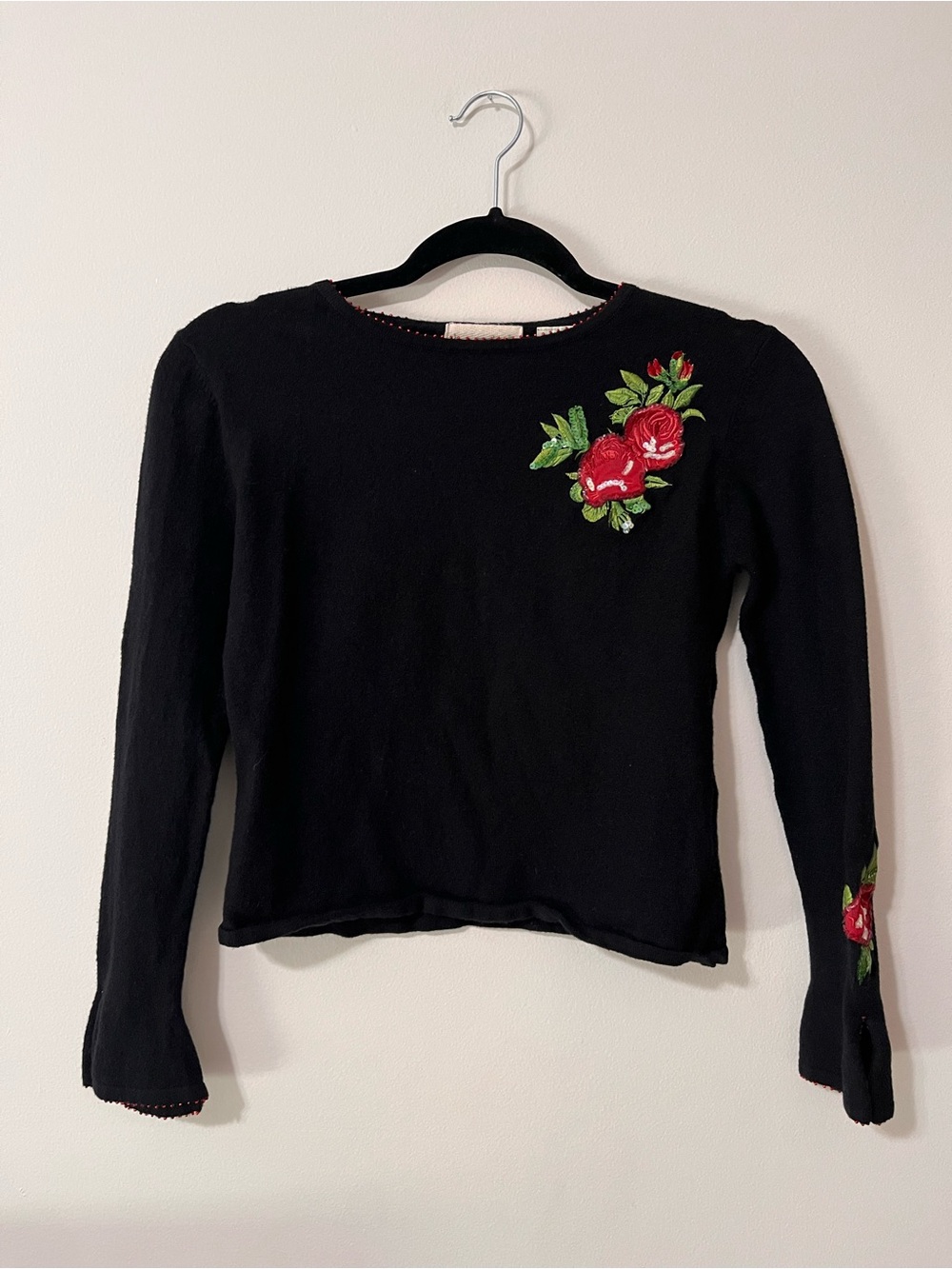 K.C. PARKER Black Crewneck Sweater Embroidery Rose Kids Sz xl 14/16 Vintage EUC
